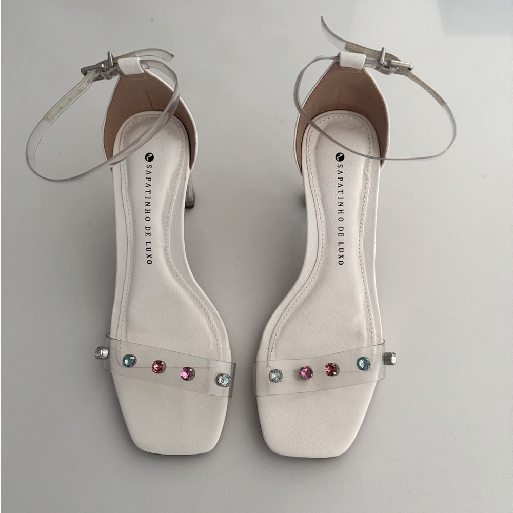 Gemstone Embellished Clear Block Heels Sandals white leather new in box size 7